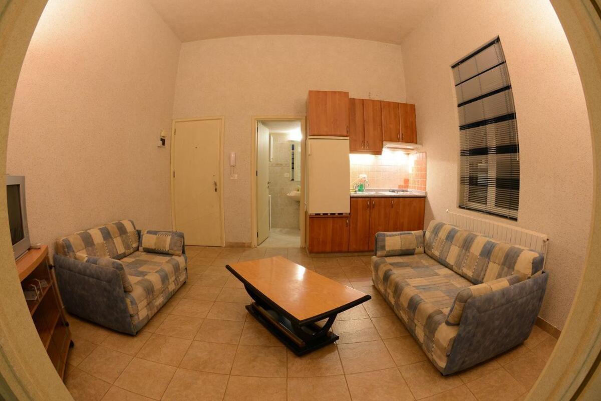 Bauhaus Chalets Apartment Bcharre Room photo